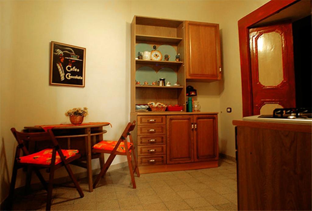 B&B Domus Gemi Nápoly Kültér fotó